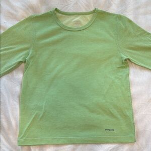 Patagonia Green Long Sleeve Tee Thermal Layer Capilene XS